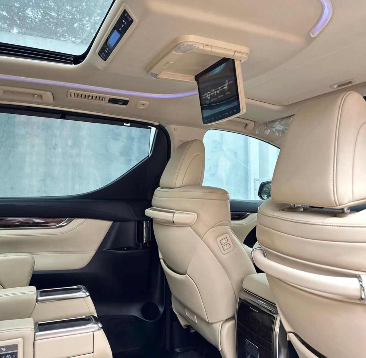 ALPHARD FACELIFT - 3